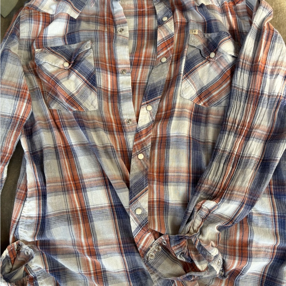 Stylish Plaid Button-Down Shirt for Men